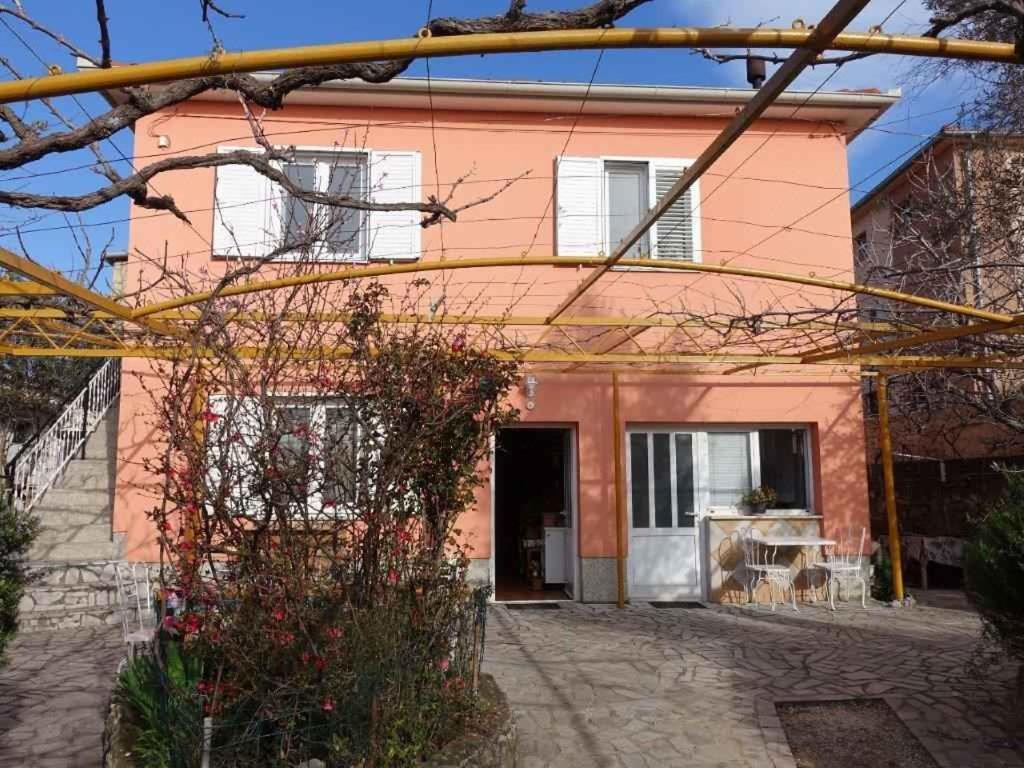 Apartment In Omisalj - Insel Krk 39736 Екстер'єр фото
